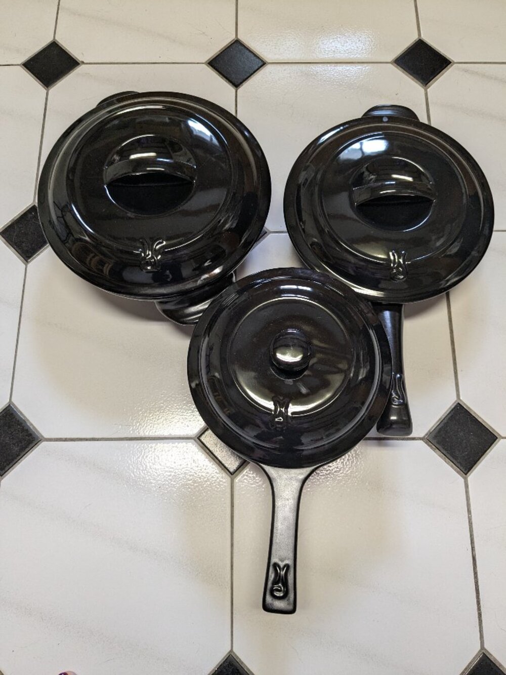 Xtrema Versa 9 & 12in skillets, 3.5q pot